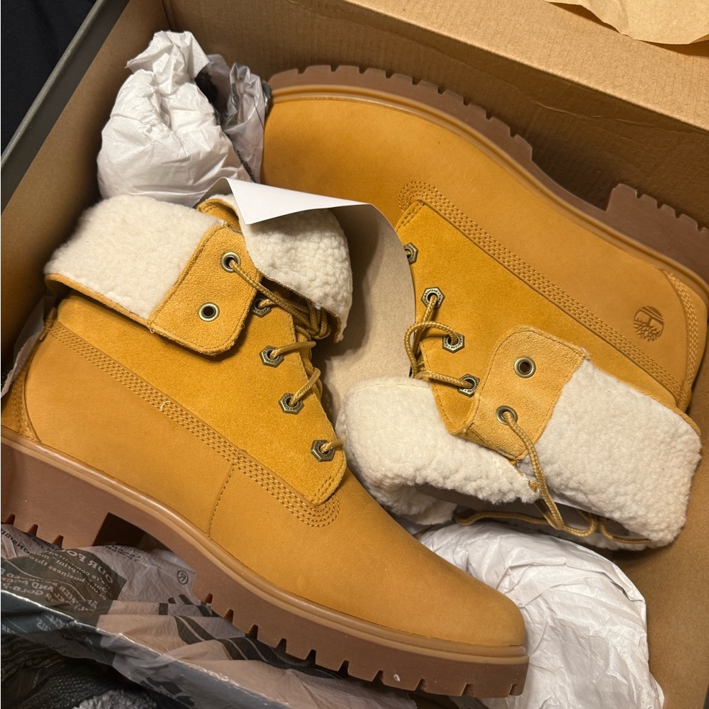 Tan Boots with Cream Lining